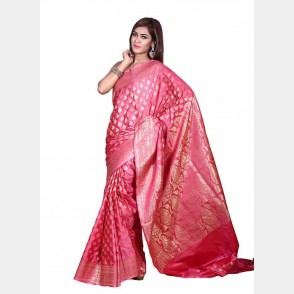 Lucrative Silk Katan Sharee from Tangail with compact texture